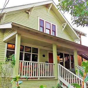 Bluebird Inn