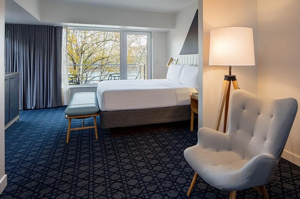 River'S Edge Hotel Portland, Tapestry Collection By Hilton